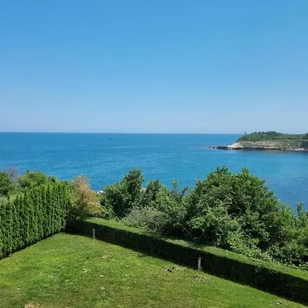 апарт Sea View * 사레보