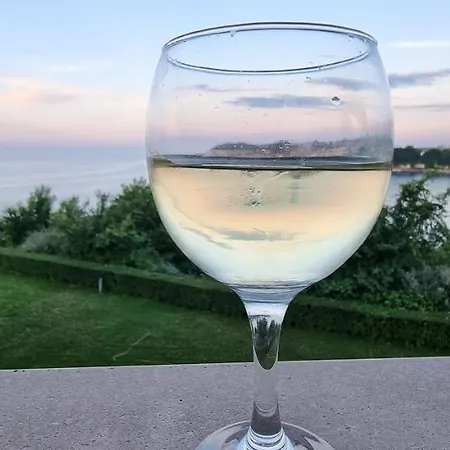 апарт Sea View *